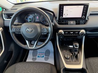 TOYOTA RAV4 2.5l 220H Business 4WD 5P