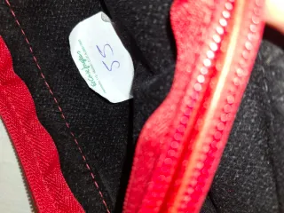 Bolsito de piel rojo