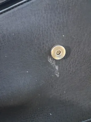 Zainetto nero con catena