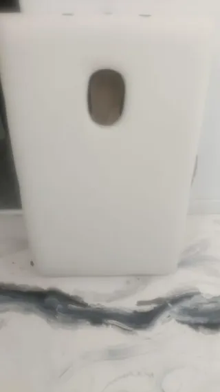 Camilla plegable blanca