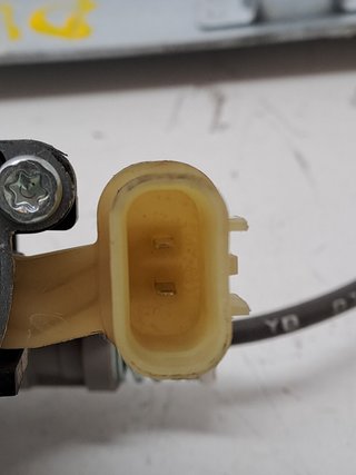 ELEVALUNAS TRASERO IZQUIERDO KIA STONIC 545369