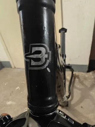 Cuadro Brave Machine 33 + Horquilla Marzocchi