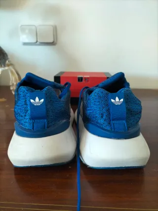 Adidas Swift Run 22 Azules