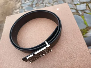 Cinturón Amiri Negro y Plateado