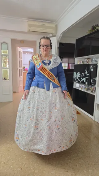 Traje de Fallera completo con zapatos