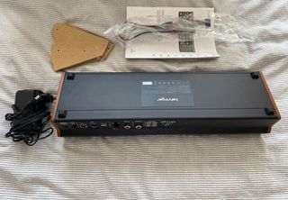 Behringer Model 15 Sintetizador Modular