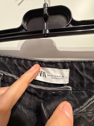 Pantalones vaqueros grises anchos