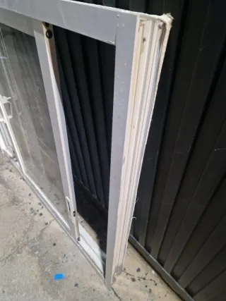 Ventana aluminio corredera 2 hojas