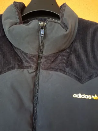 Giubbotto smanicato e imbottito Adidas