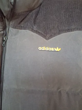 Giubbotto smanicato e imbottito Adidas