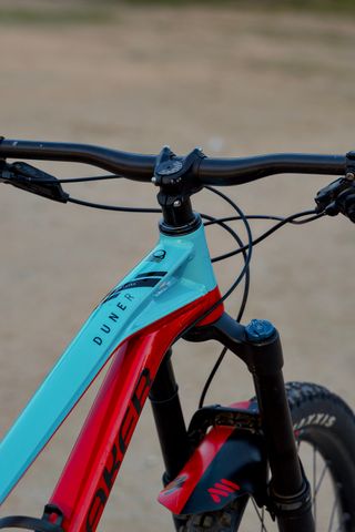 Bicicleta Mondraker Enduro R in ottime condizioni