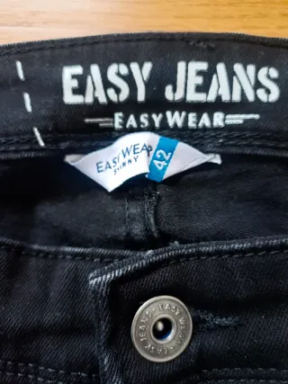 Pantalón vaquero negro Easy Wear T-42