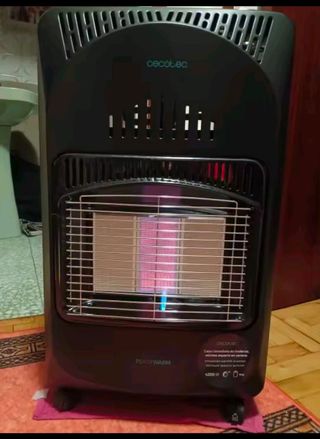 Estufa de gas Cecotec Ready Warm 4000/4200W -NUEVA