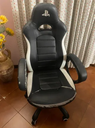 Poltrona gamer Nacon PS4