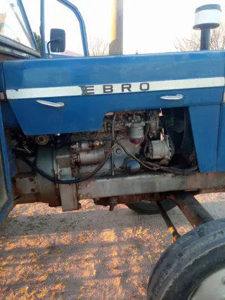 Tractor Ebro 460