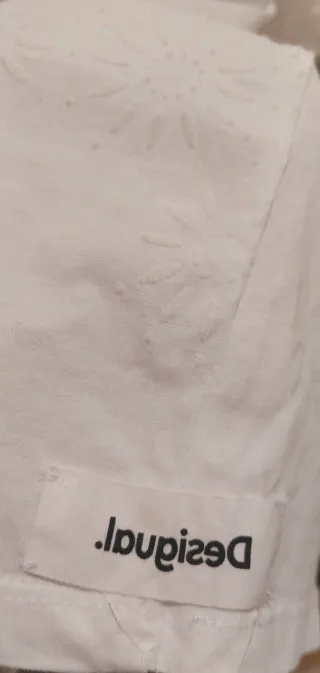 Camiseta blanca Desigual