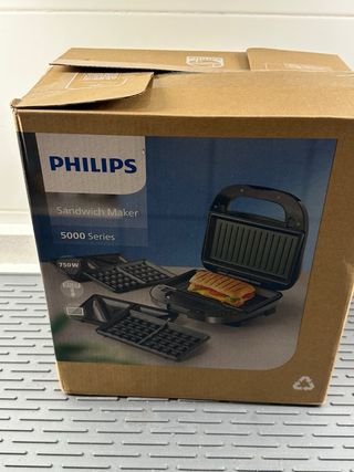 Sandwichera y gofrera Philips HD2350