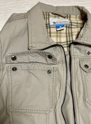 Chaqueta Columbia Talla M Gris claro