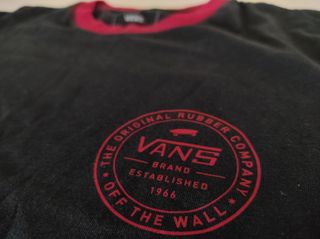 Camiseta Vans