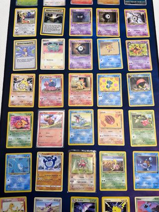 Lotto carte Pokemon vintage e latta Dialga