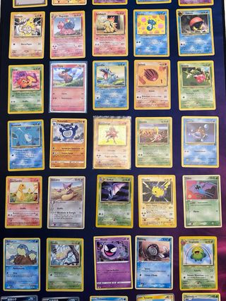 Lotto carte Pokemon vintage e latta Dialga