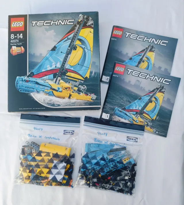 LEGO 42074 Technic Racing Yacht