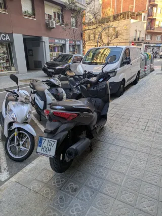 Yamaha X-Max 125 Negra/Gris