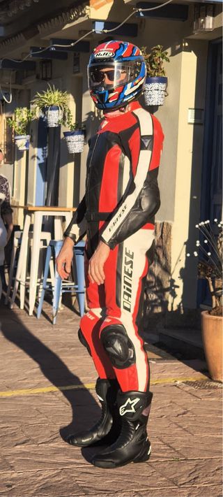 Mono Dainese Talla 54