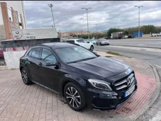 Mercedes-Benz GLA 2014