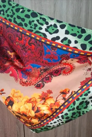 Maxi Pañuelo Zara Estampado Vintage Flores