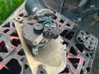 Motor y botón intermitente Mitsubishi pajero