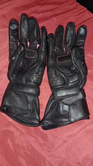 Casco de moto MT blanco con mariposas + guantes.