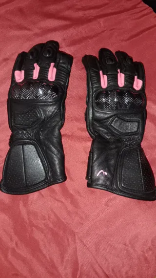 Casco de moto MT blanco con mariposas + guantes.