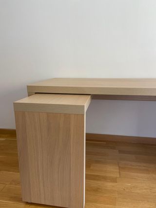 Escritorio IKEA MALM 151x65 color roble