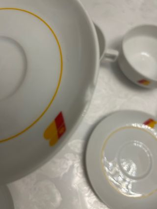 Juego de 6 tazas y platos de porcelana