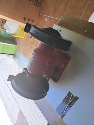 Lijadora de banco STT BG150 150W