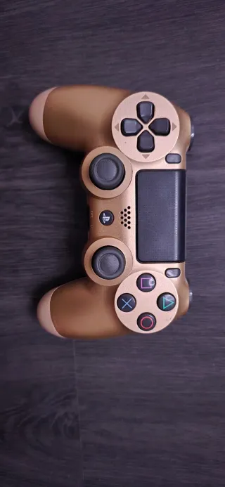 Mando PS4 Dorado Sony