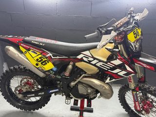 Rieju MR300 Enduro Moto Negra/Roja