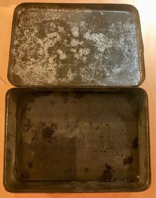 caixa/caja/antigua/lata/metálica/hojalata/vintage