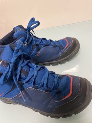 Botas de montaña Quechua Talla 38