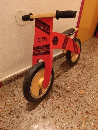 Bici de madera sin pedales