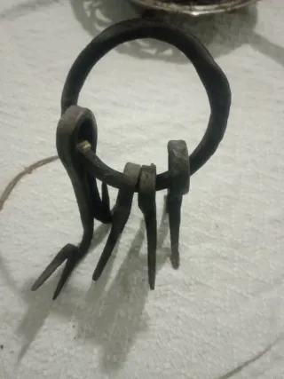 Antigüedades: Lote de ganchos antiguos