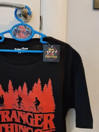 Camiseta Stranger Things Tallas disponibles
