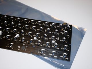 PCB BM60 ISO RGB Teclado Mecánico
