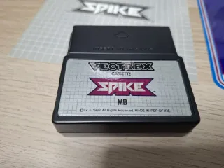 Juego Spike para consola Vectrex