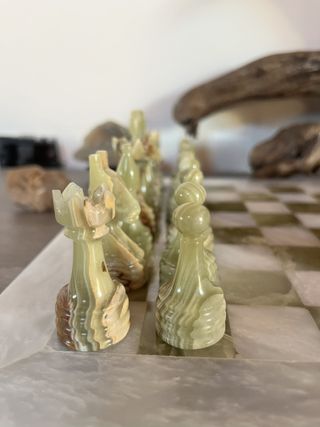 Scacchiera artigianale in marmo e onice