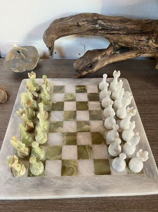 Scacchiera artigianale in marmo e onice