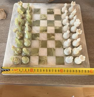Scacchiera artigianale in marmo e onice