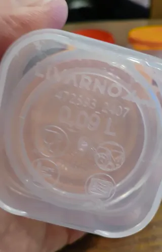 Set 8 Contenitori Plastica Piccoli