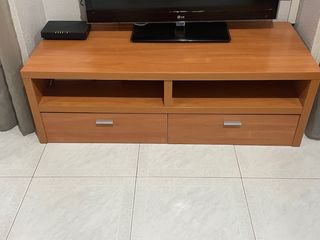 Muebles de comedor madera y cristal